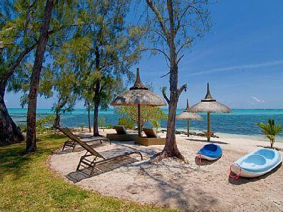 So Beach Villa In Situ Roches Noires Rum bild